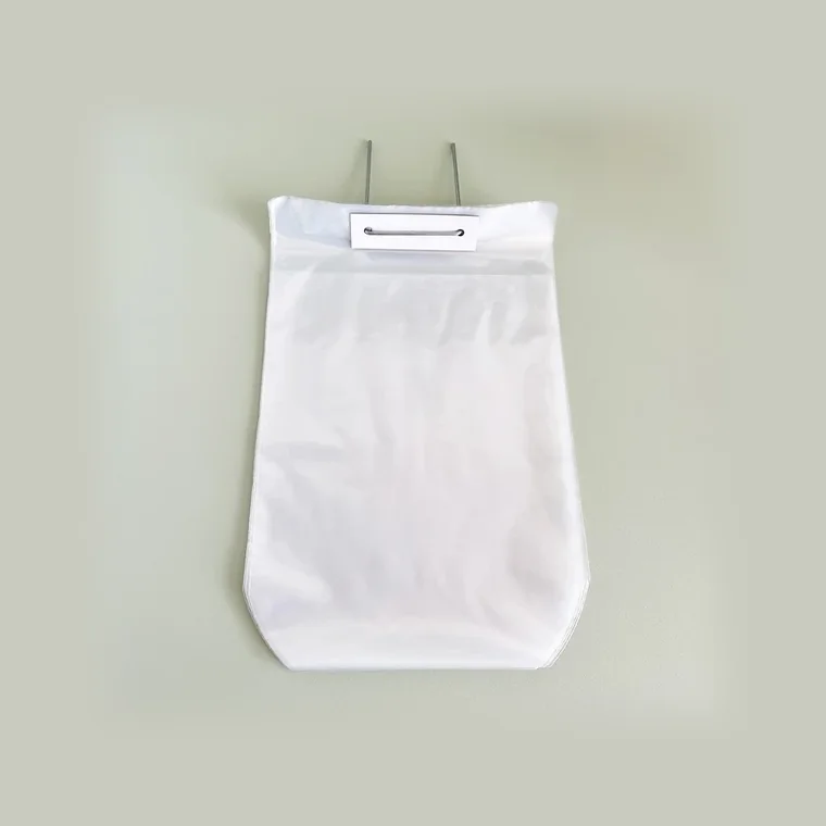 A pack of wicketed auto pack bags on the wire